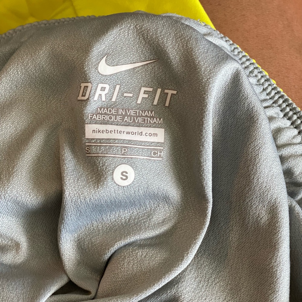 Shorts - Picture 5 of 5